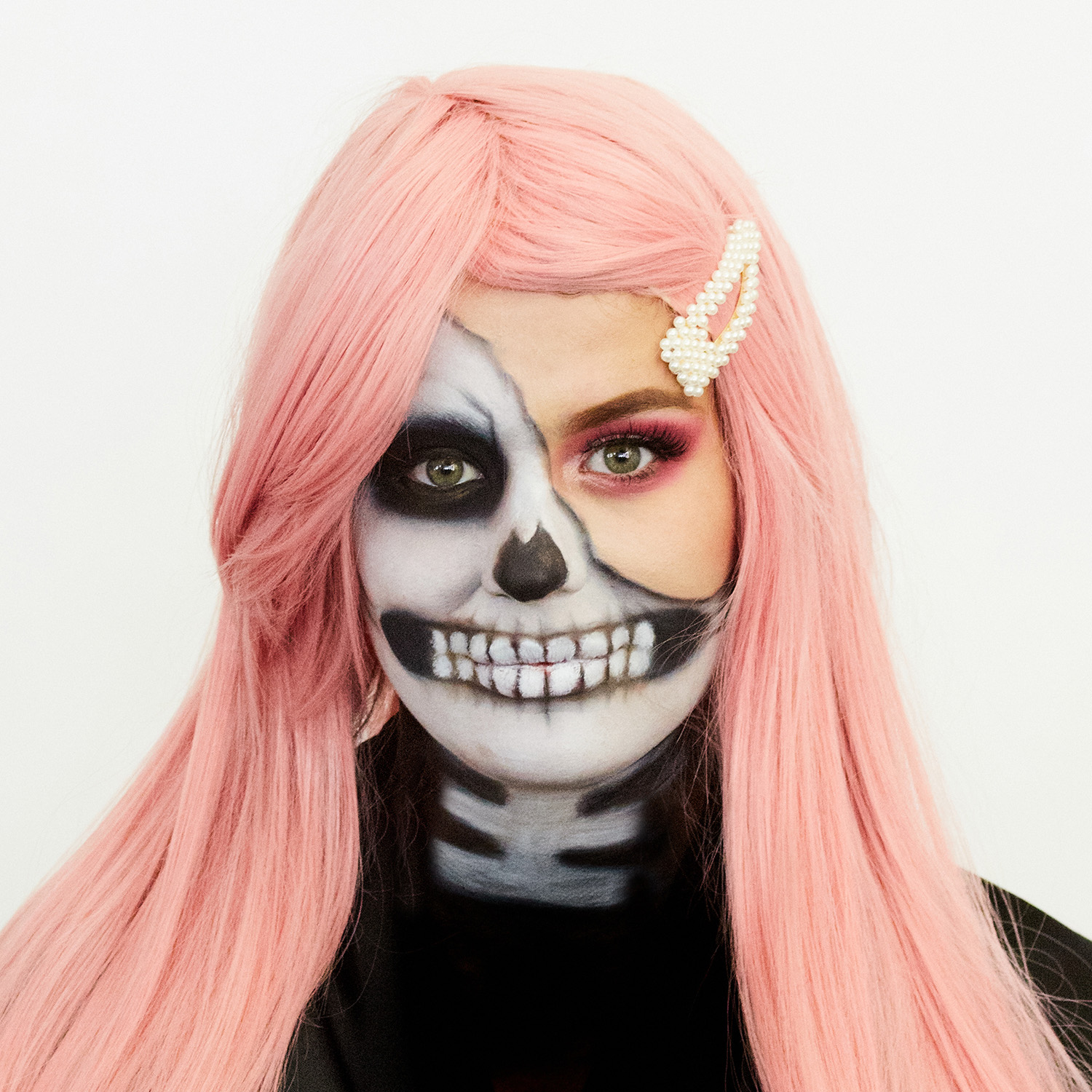 49 Halloween_Half_Face_Skull_Skelet_grime_schmink_visagie_make-up matters_Amersfoort